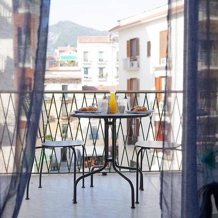 Appartamento Velia Salerno Exteriér fotografie