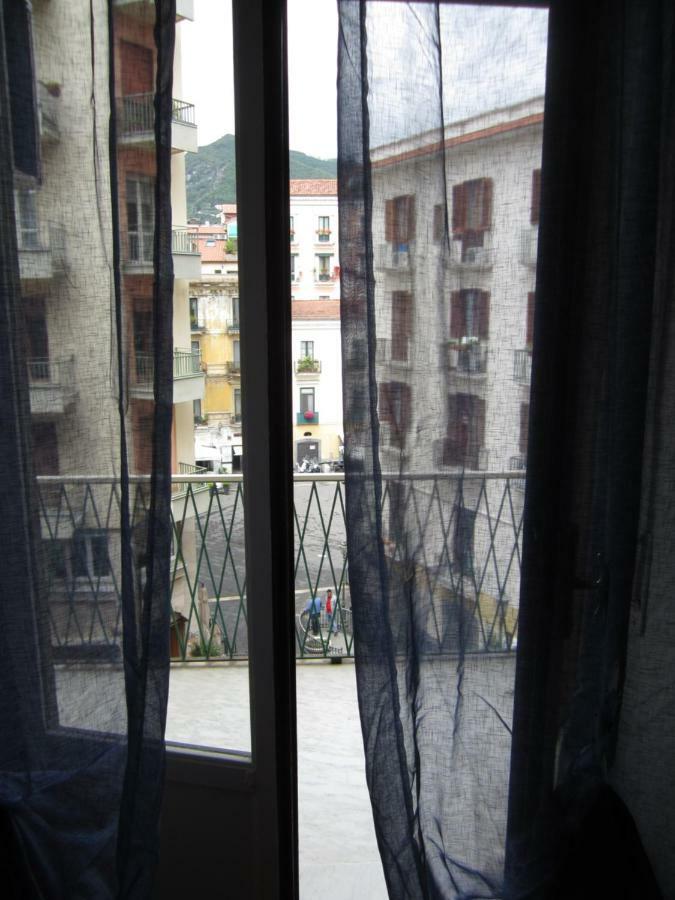 Appartamento Velia Salerno Exteriér fotografie