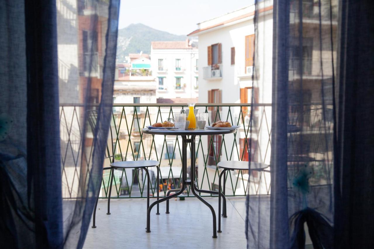 Appartamento Velia Salerno Exteriér fotografie
