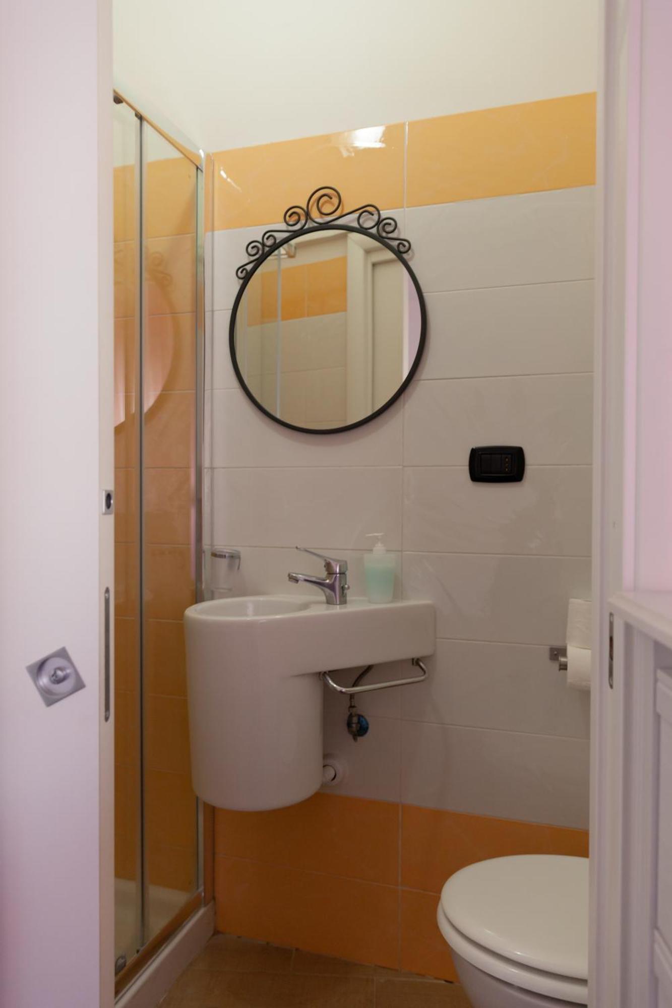 Appartamento Velia Salerno Exteriér fotografie